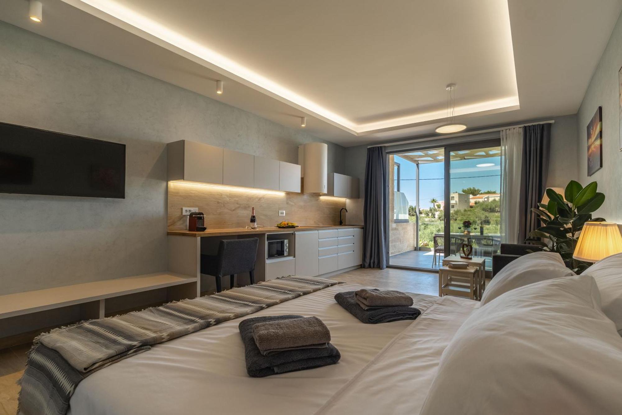 Amour Relax Hotel Almirida Buitenkant foto
