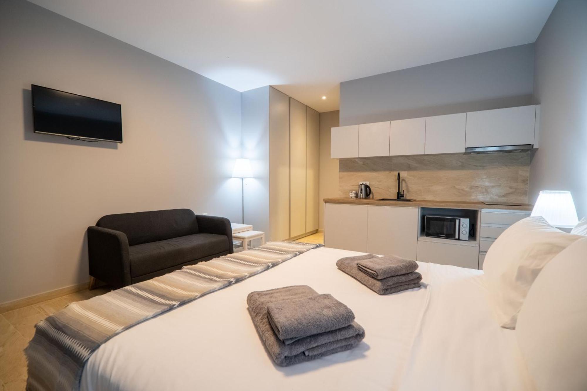 Amour Relax Hotel Almirida Buitenkant foto