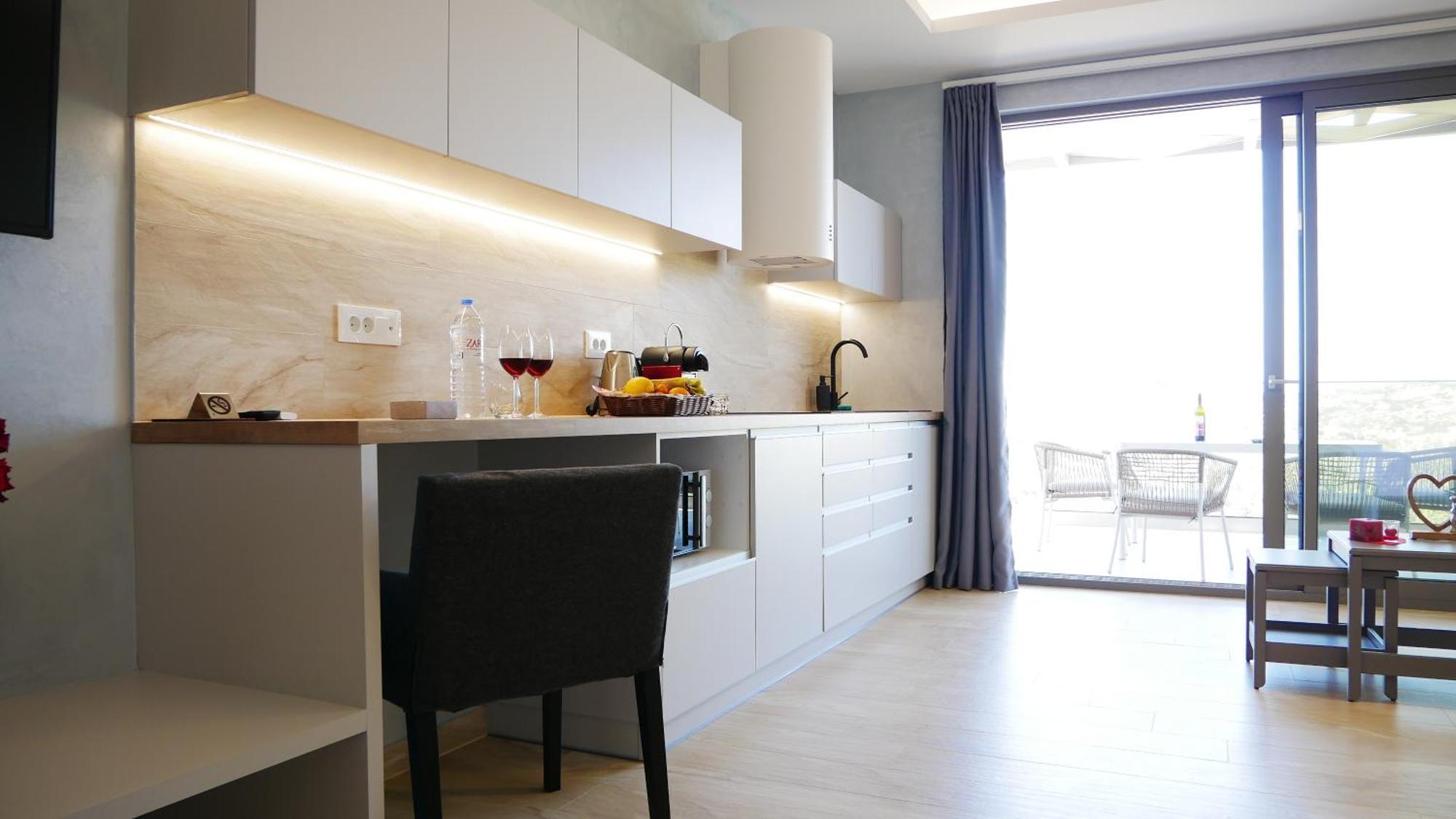 Amour Relax Hotel Almirida Buitenkant foto